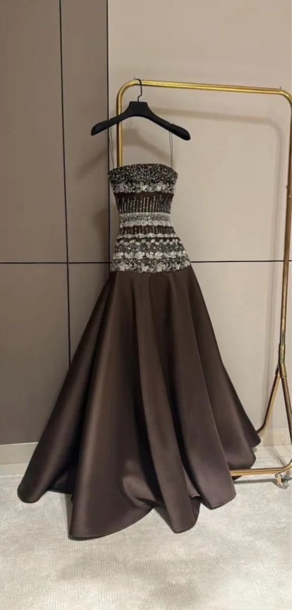 Brown evening dress - Image 4