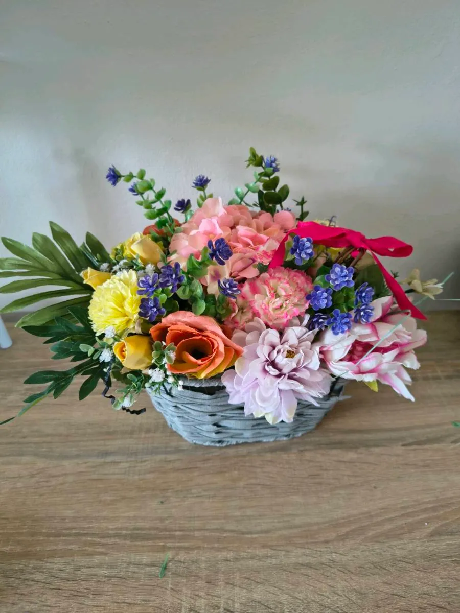 Artificial flower arrangement - Image 2