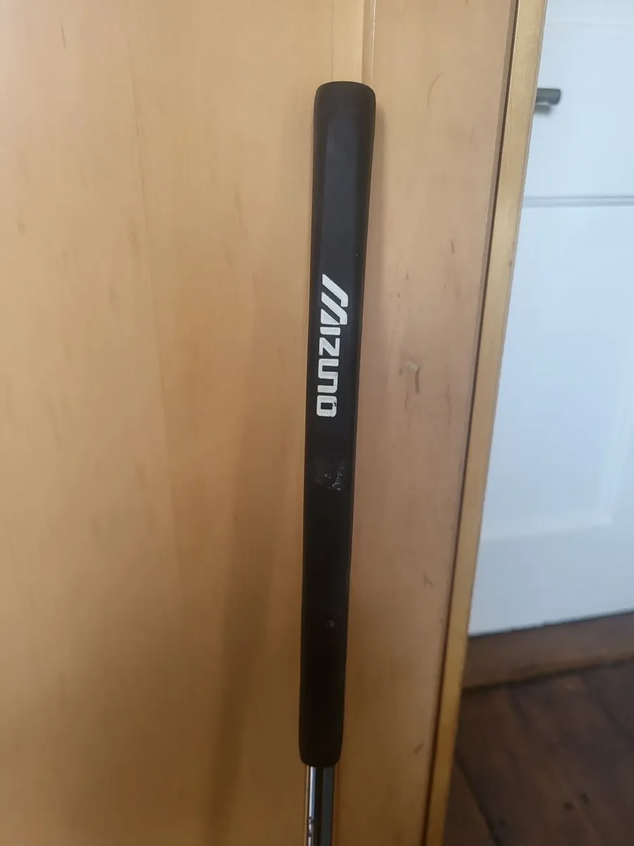 Golf Club Putter Left Handed - Image 1