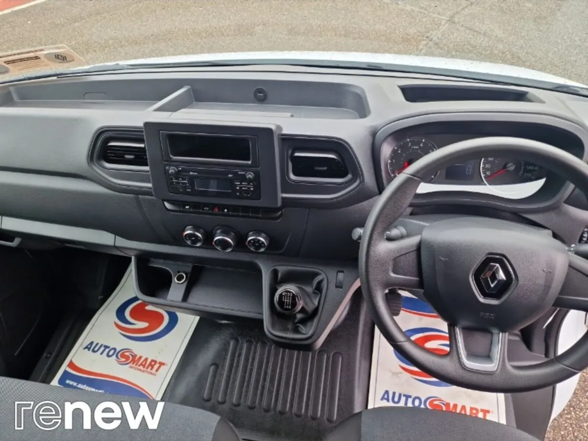 Renault Master MASTER FWD LM35 BLUE DCI 135 B - Image 2