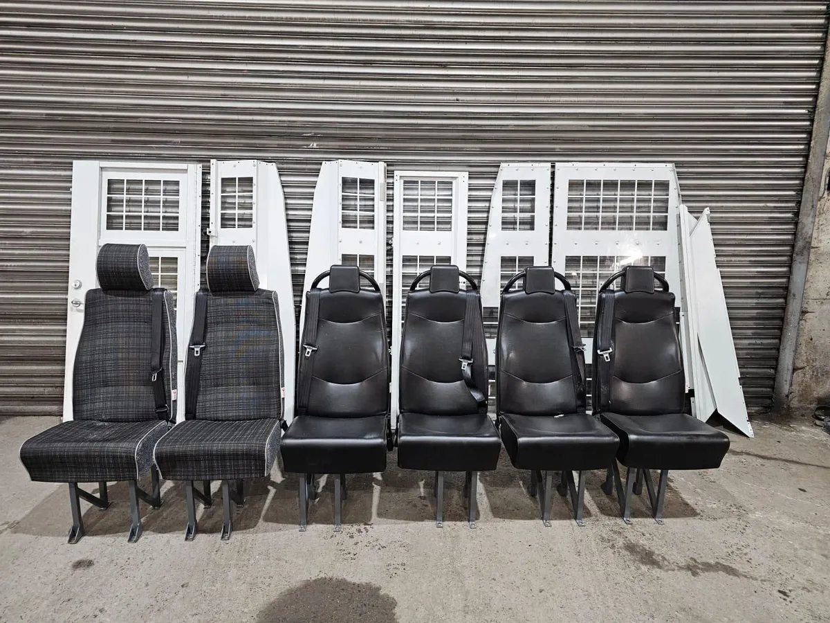Van singiel seat - Image 1