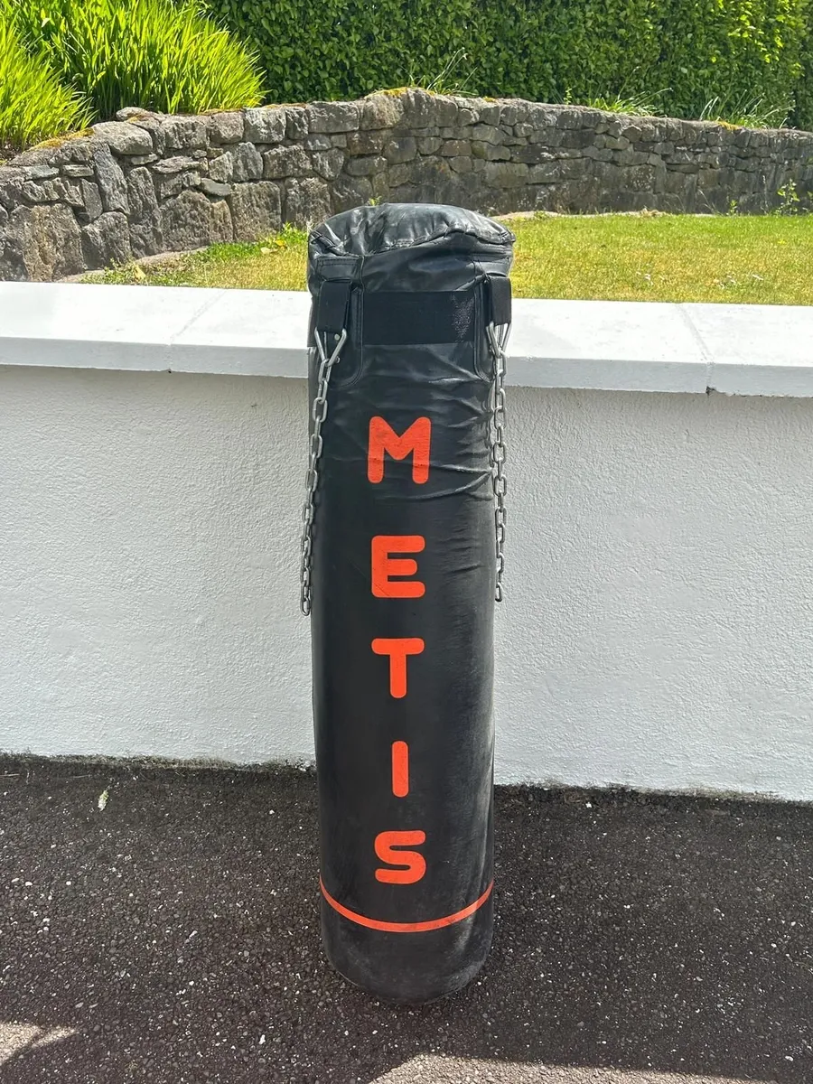Boxing bag - Image 1