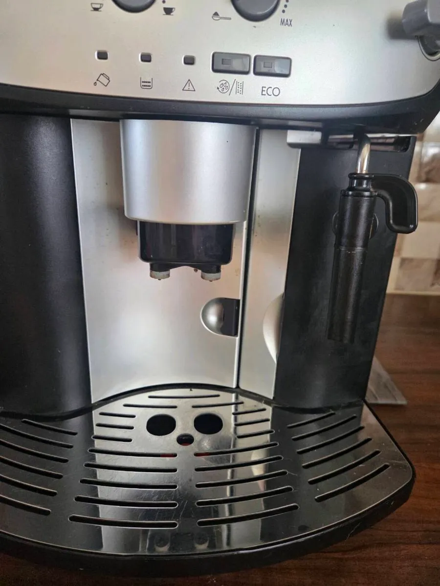 Coffee Machine - Image 4