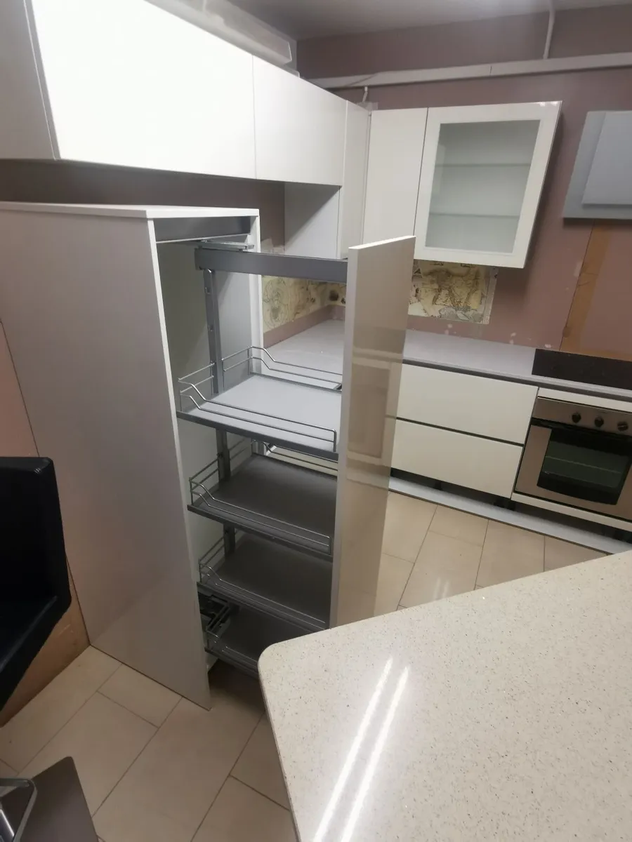 Ex disply kitchen - Image 3