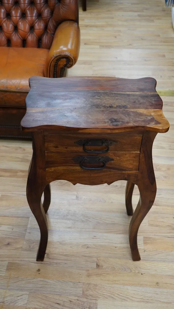 Pair of Sheesham Wood Bedside Tables - Image 3