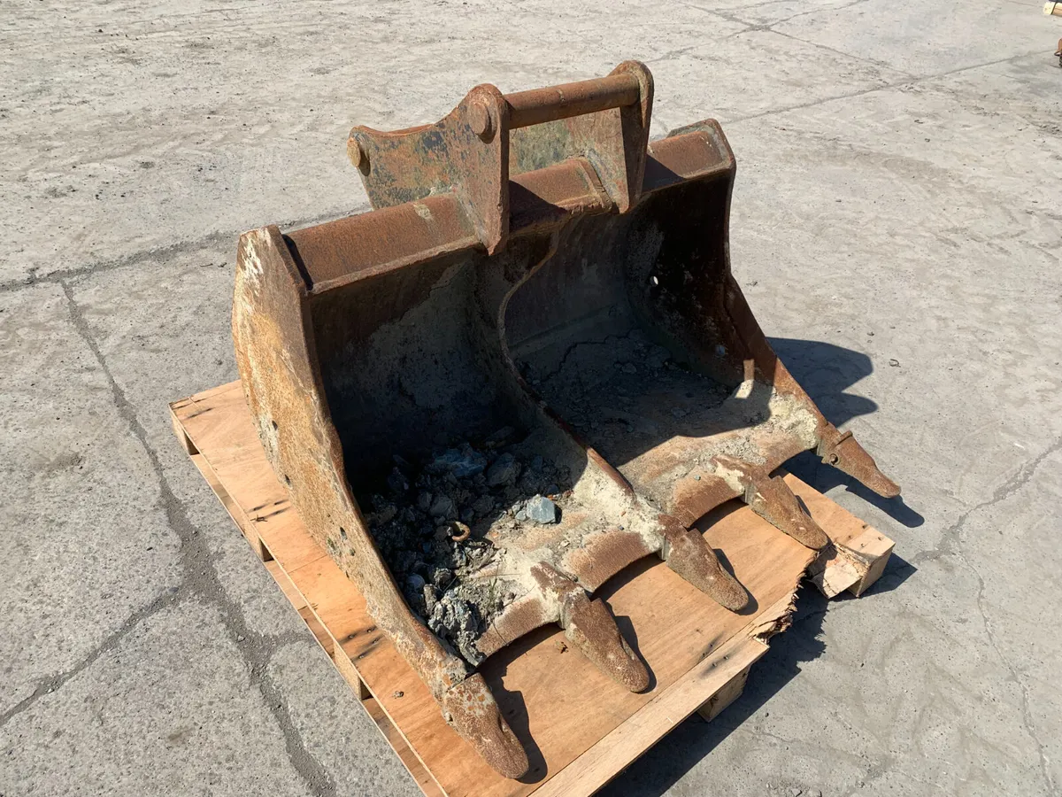 UNRESERVED EXCAVATOR ATTACHMENTS FOR AUCTION!!! - Image 3