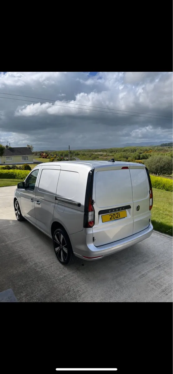 VW Caddy 2021 - Image 4