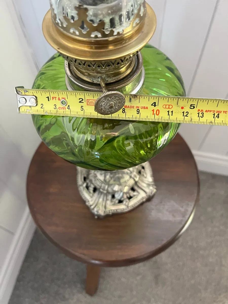 Vintage French Oil Lamp - Image 3