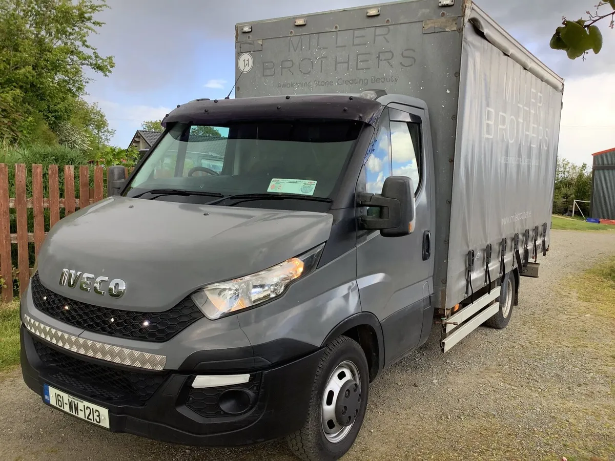 2016 Iveco daily 3.0 ltr curtain sider - Image 4