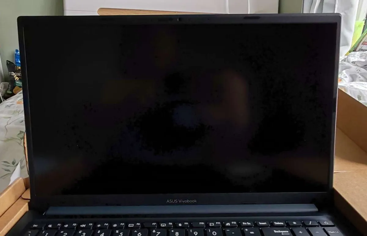 RRP~€450 BRAND NEW ASUS Vivobook X1504Z Quiet Blue - Image 2
