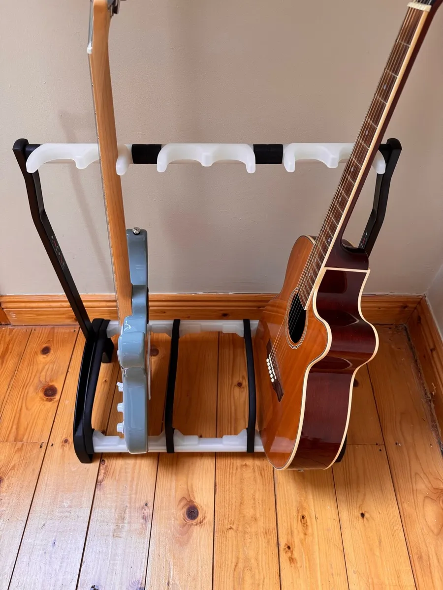 BRAND NEW - 3 WAY GUITAR STAND - K&M GUARDIAN - Image 3