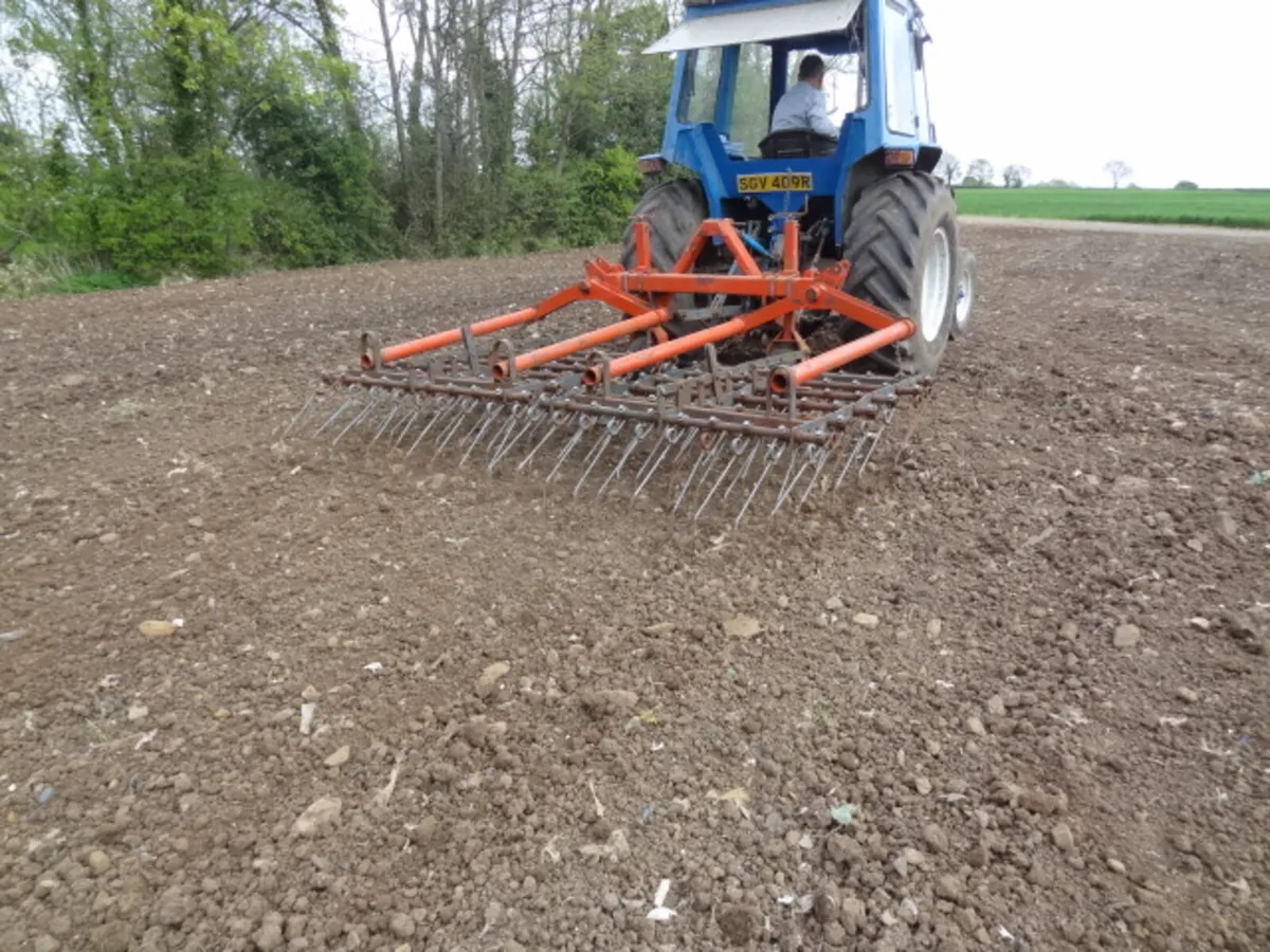Browns 3 Metre Tine Grass Harrow - Image 3