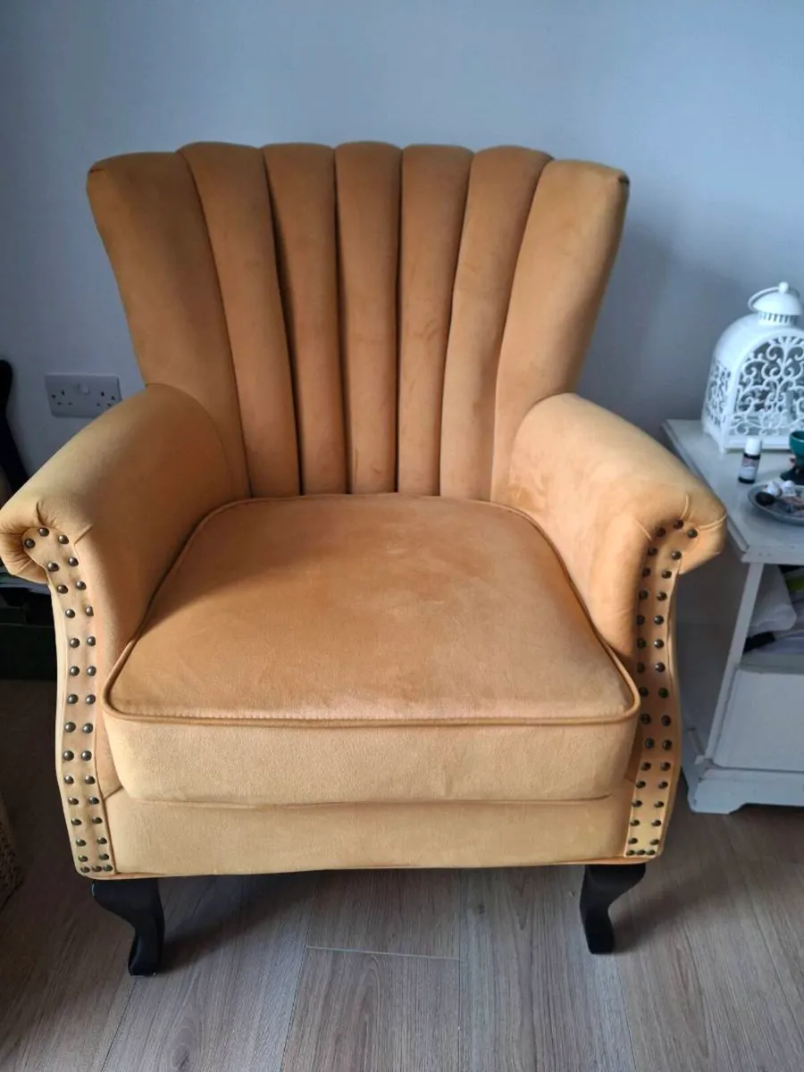 Armchair - Image 1