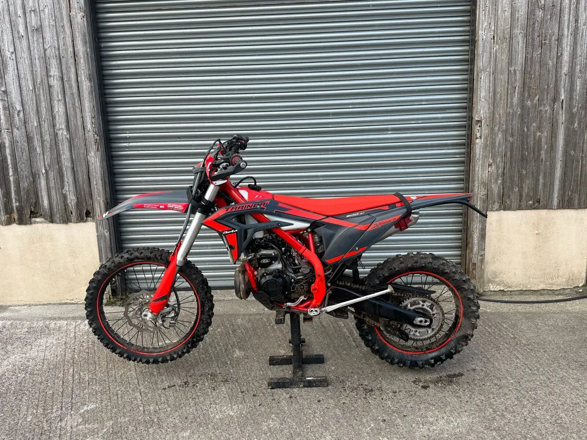 2025 Beta 300 X Trainer Enduro - Image 4