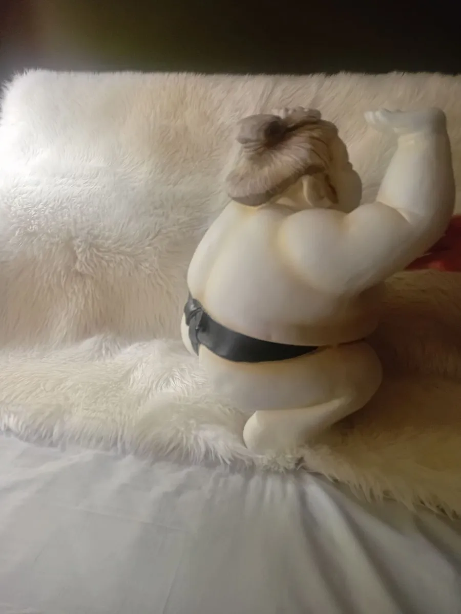 Large Sumo Wrestler ornament - Image 4