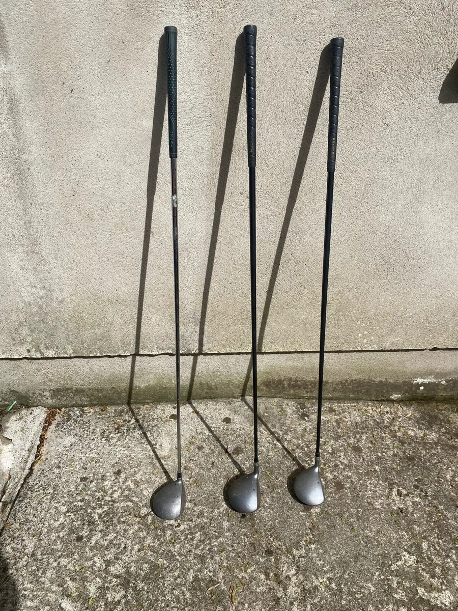 Old school golf clubs - Image 1
