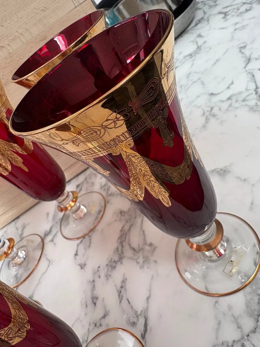 Vintage Italian ruby glass goblets - Image 1