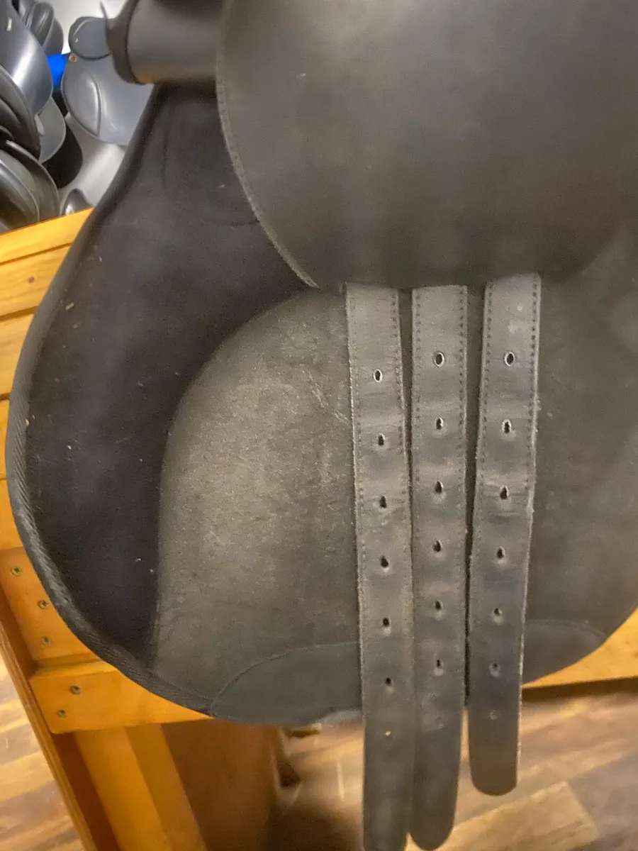 Wintec 2000 adjustable black saddle - Image 3