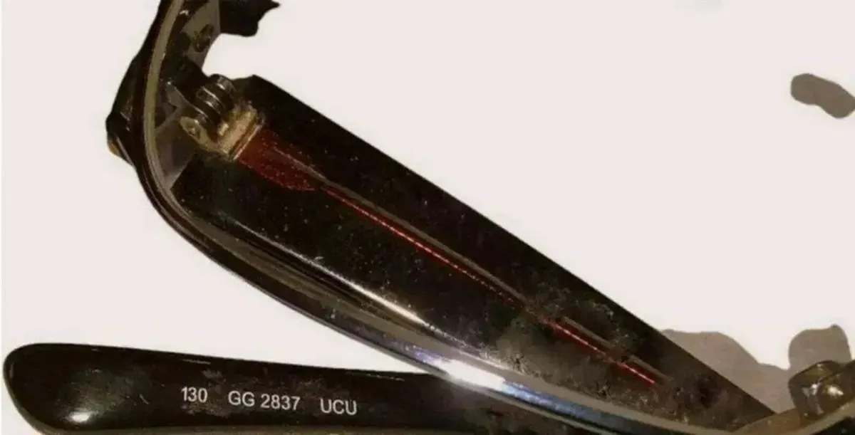 Authentic Gucci Reading Glasses/As New - Image 4