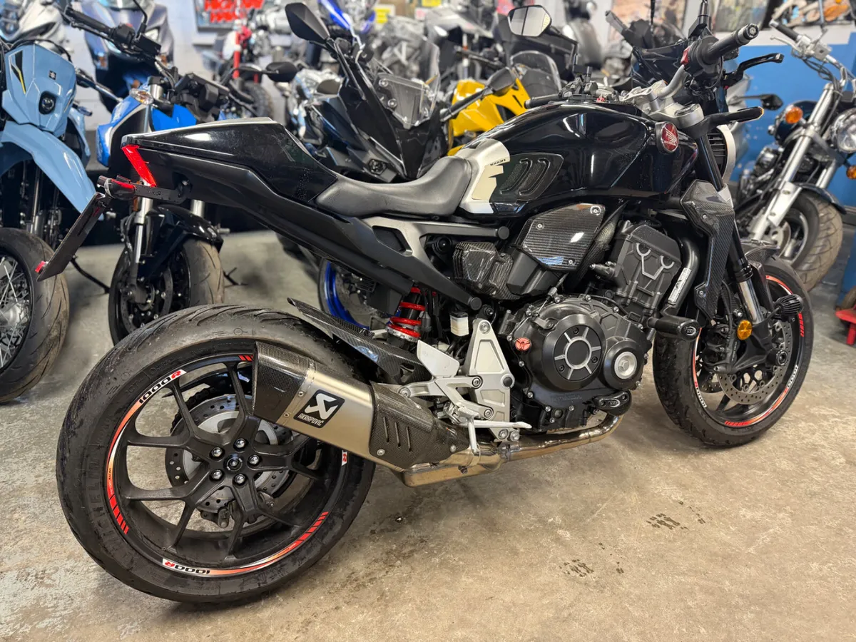 2018 Honda CB1000R - Image 3