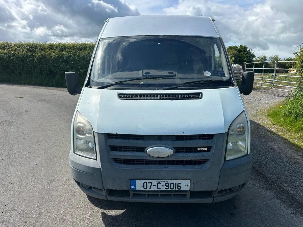Ford transit - Image 2
