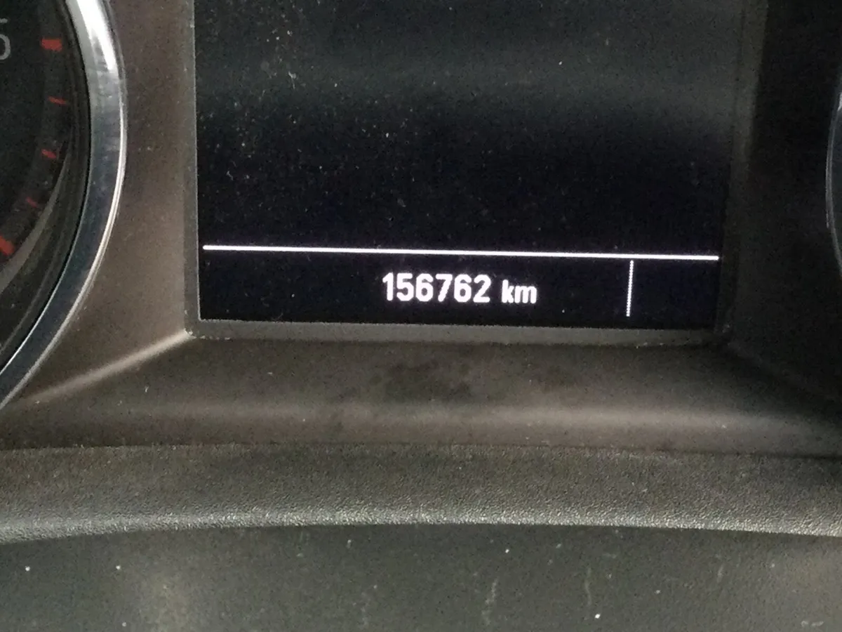 Car / Van - Image 2