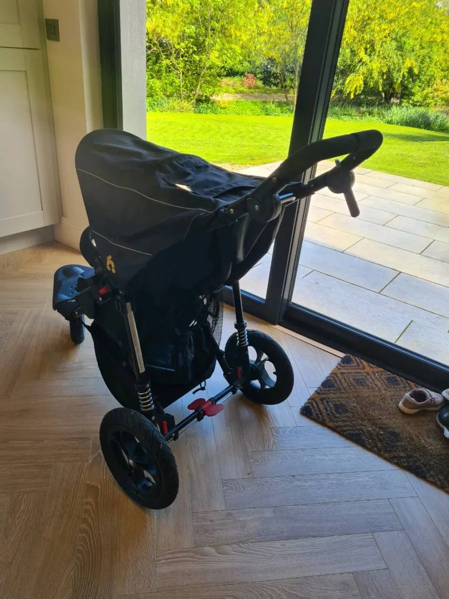 Out n about Buggy - Image 2