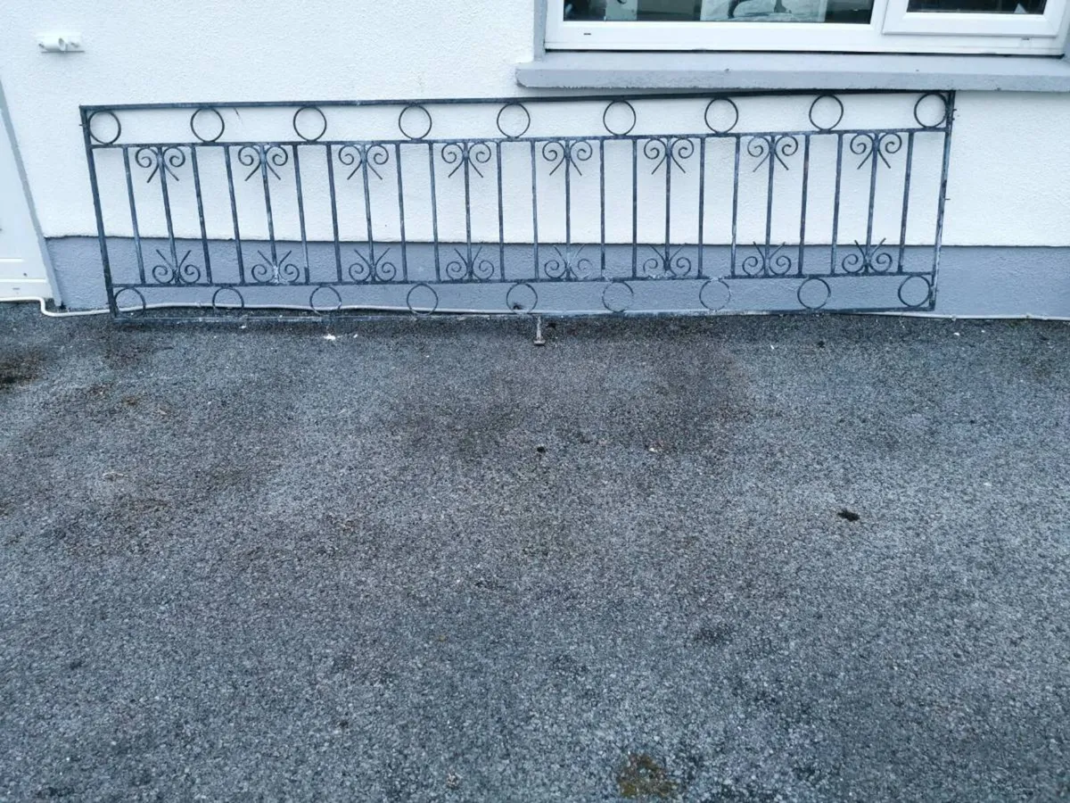 Railings - Image 2