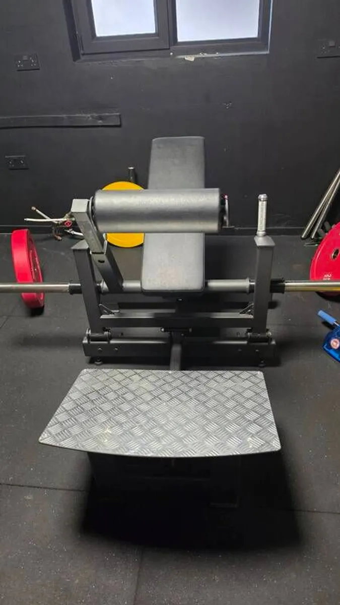 Hip Thrust Machine Plate Loaded - Image 3