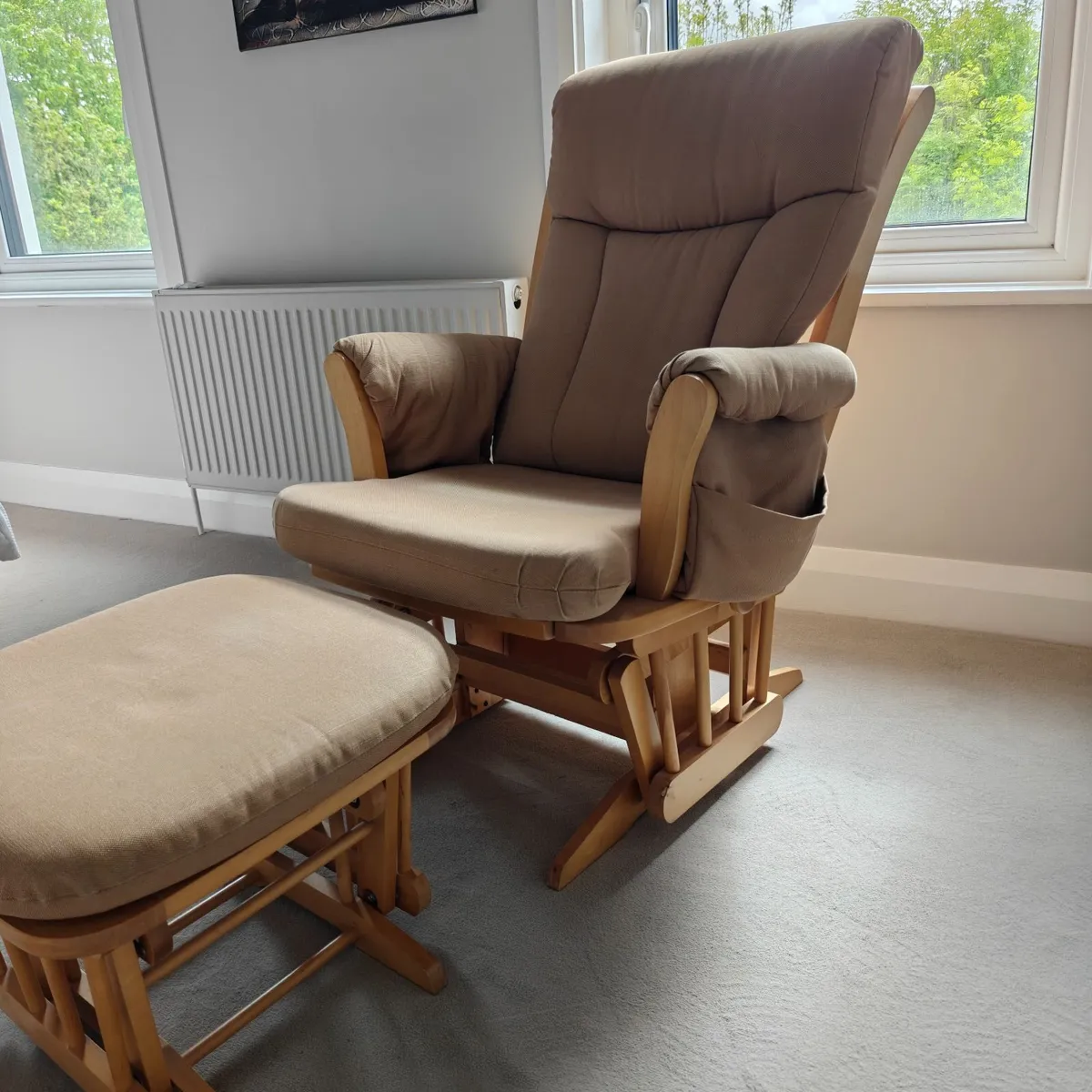 Nursing glider rocker chair and footstool - Image 2