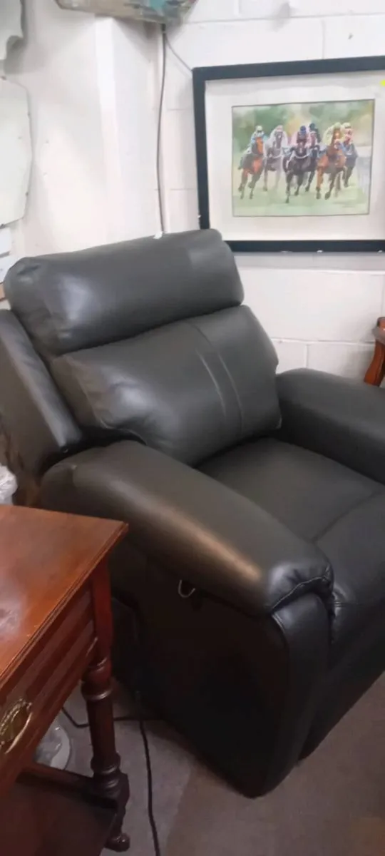 Leather Lazeboy Rise And Recline Armchair - Image 3