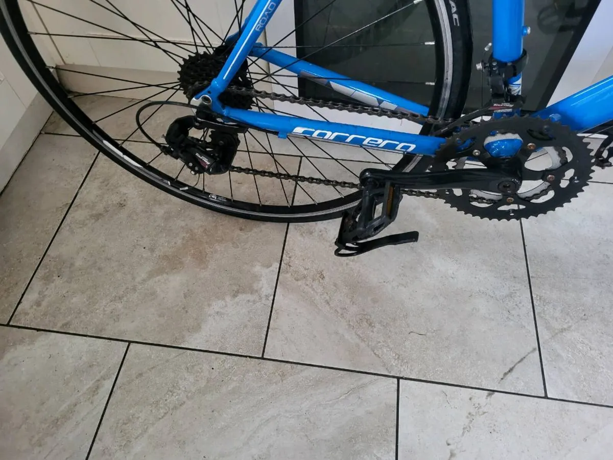 Carrera race bike - Image 3