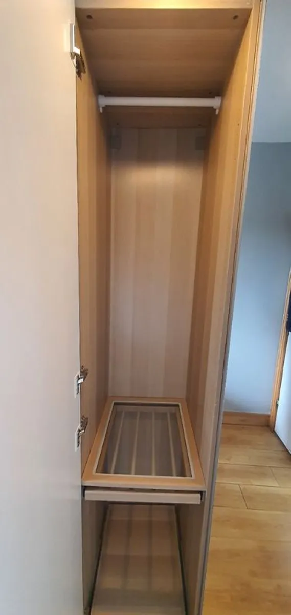 Wardrobe - Image 4