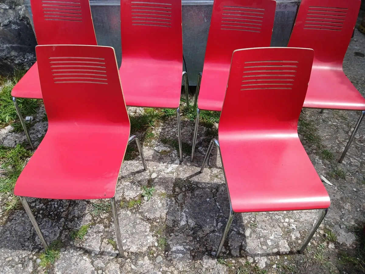 Chairs 💺 💺 💺 💺 💺 💺  lot of (6)...del - Image 4