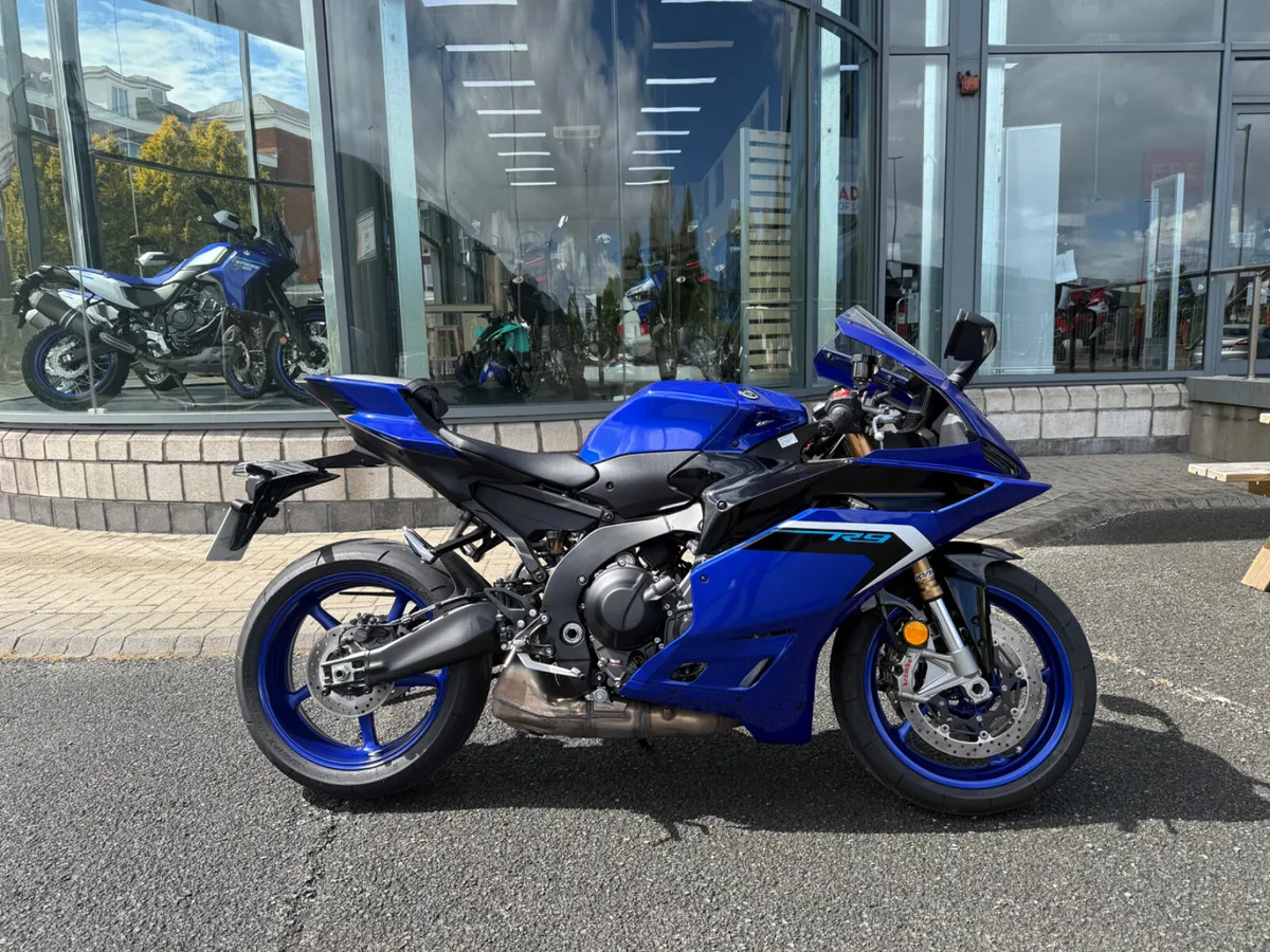 2025 Yamaha R9 - Image 1