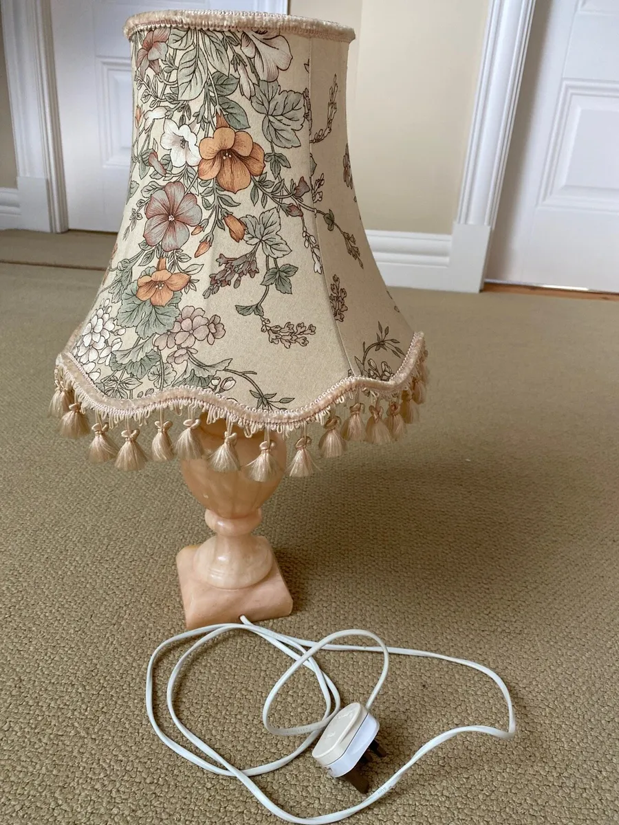 Vintage lamp - Image 1