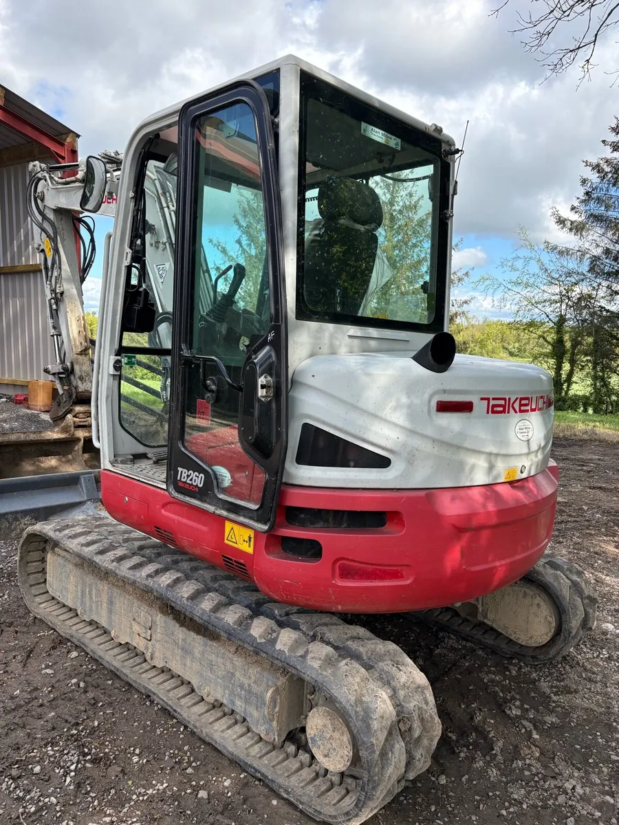 2015 Takeuchi TB260 - Image 2