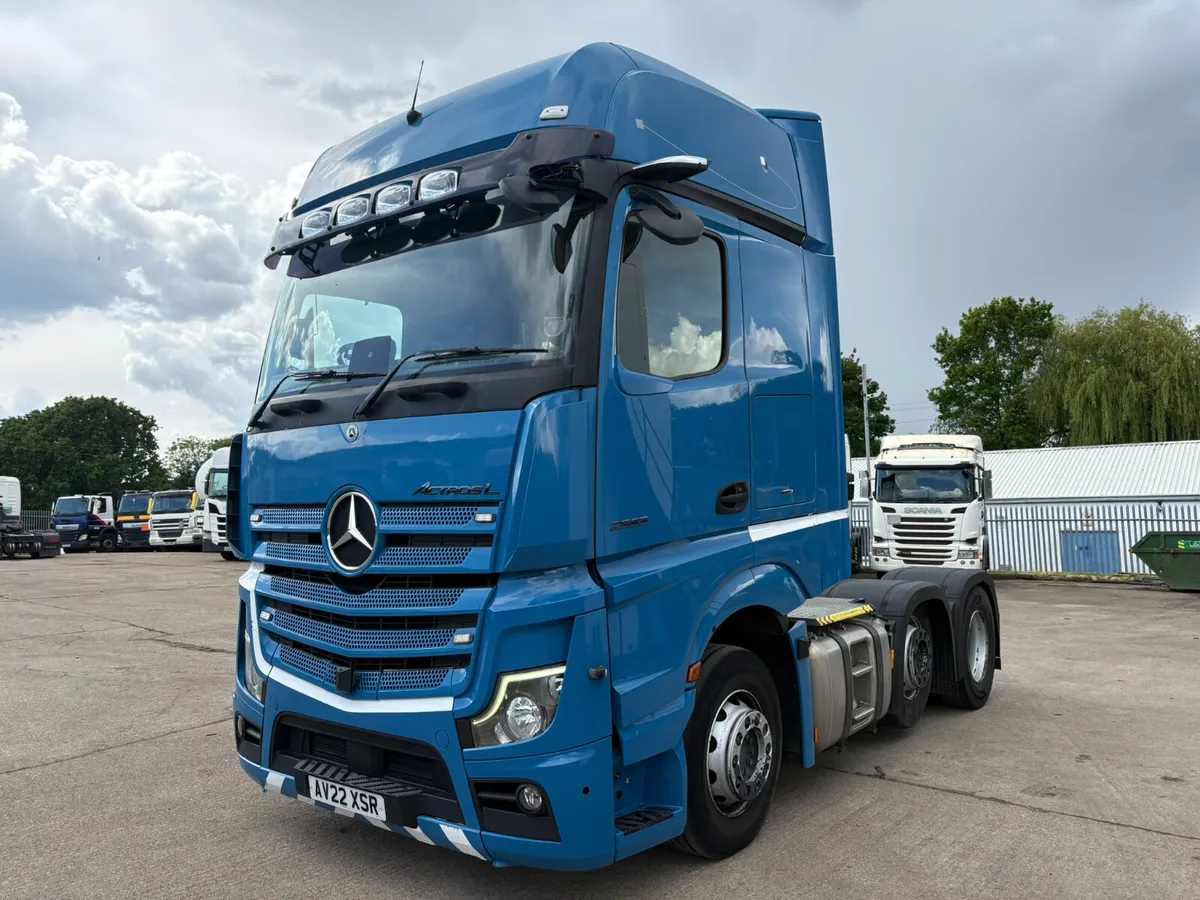 MERCEDES ACTROS 2553 GIGA SPACE - Image 4