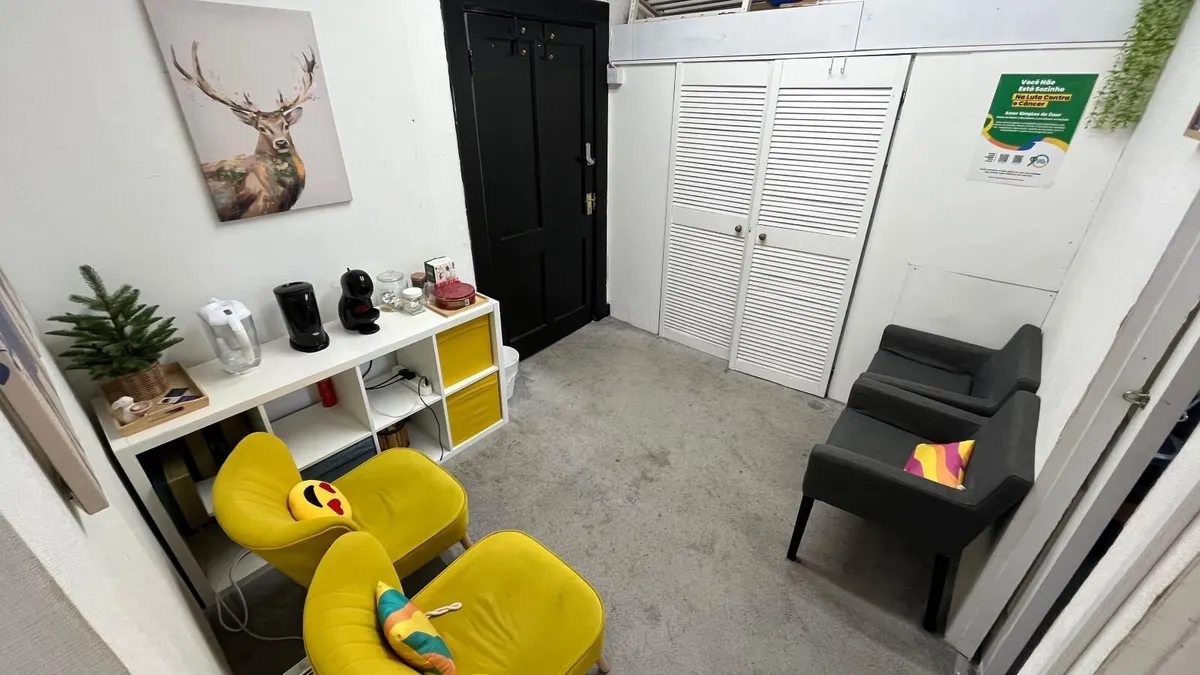 Office/ therapy room Talbot street, Dublin - Image 4