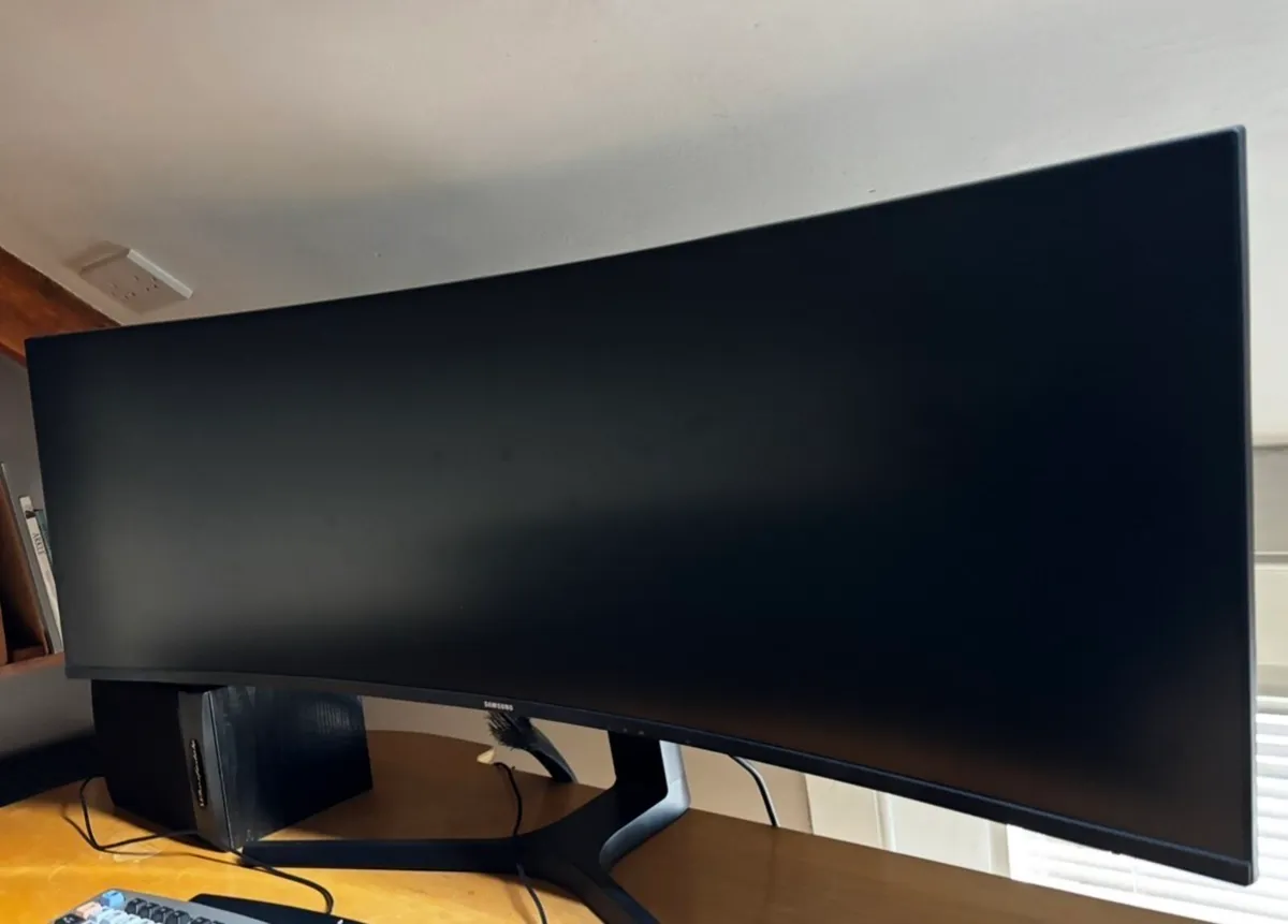 Samsung monitor C43J890 LED 43 inches 3840 x 1200 - Image 2