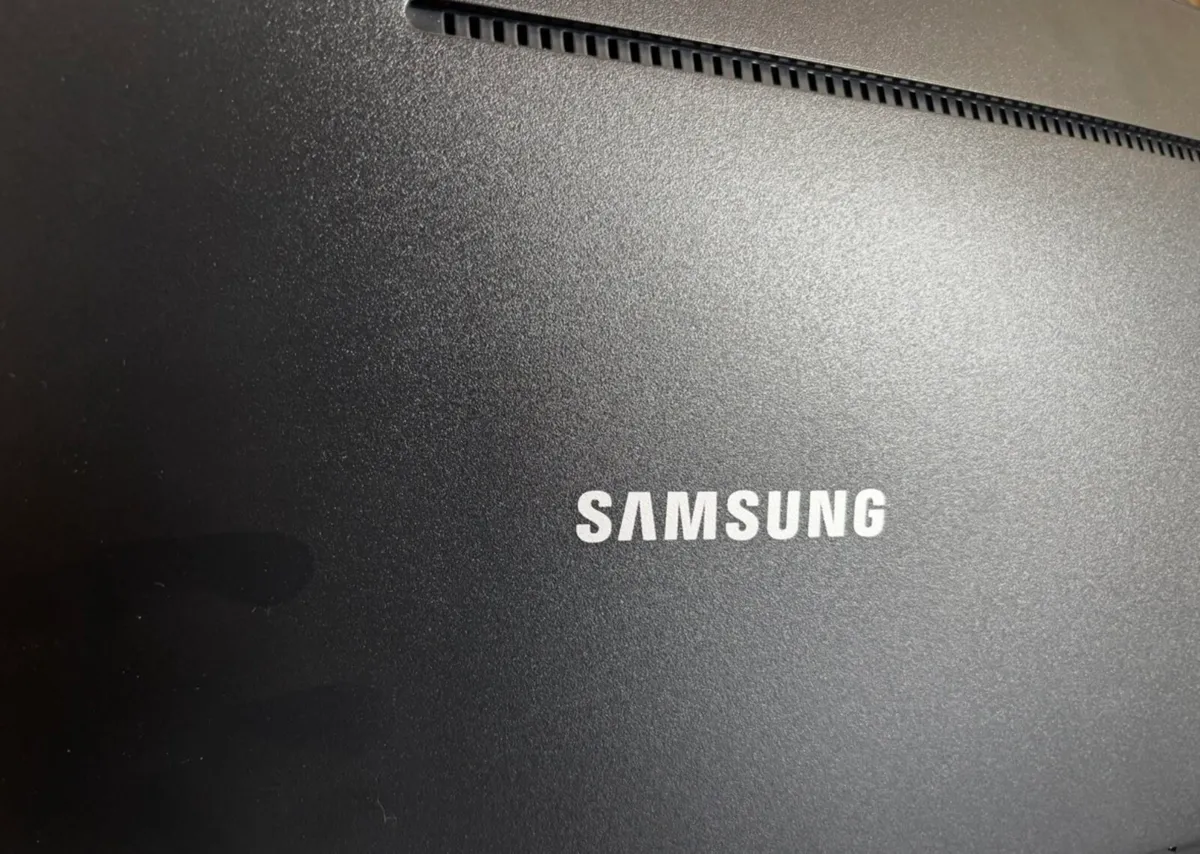 Samsung monitor C43J890 LED 43 inches 3840 x 1200 - Image 3