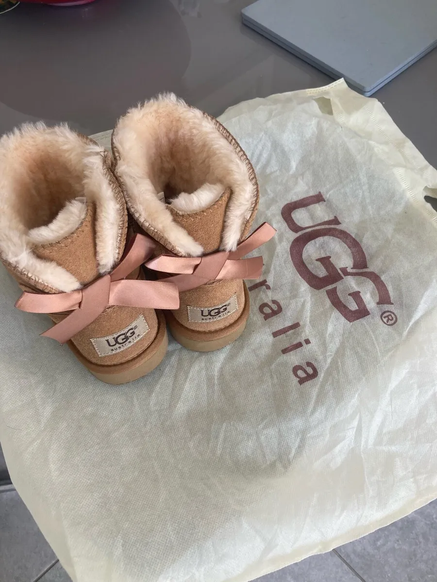 Kids Ugg boots - Image 1