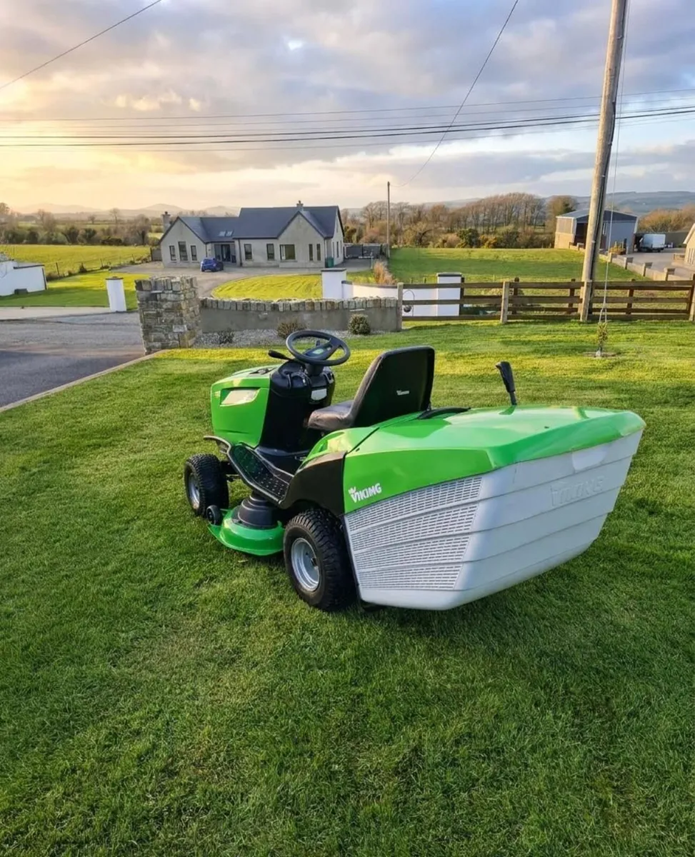 Viking ride on lawnmower - Image 3