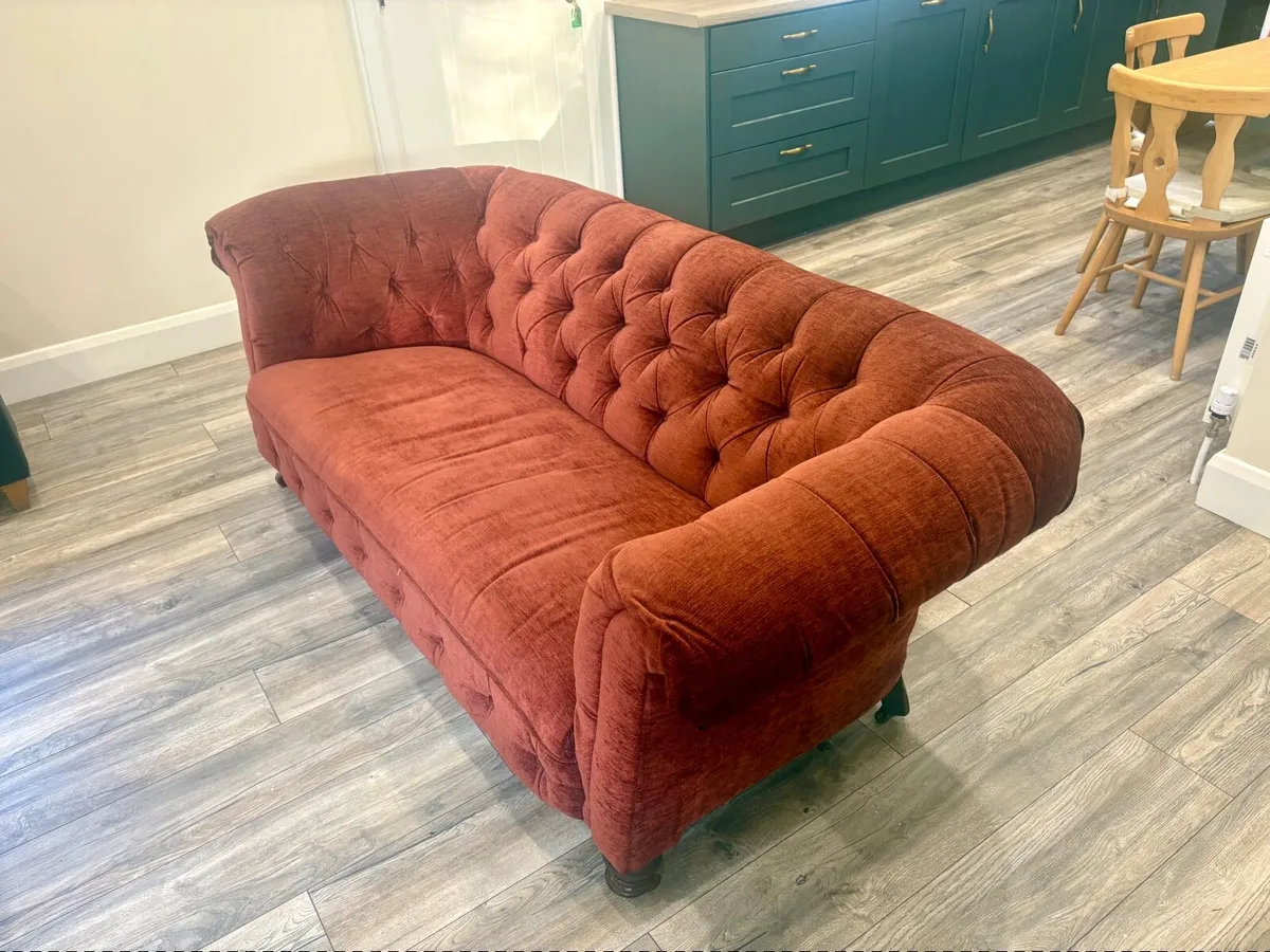 Rust Velvet Chesterfield 3-Seater Sofa - Image 3