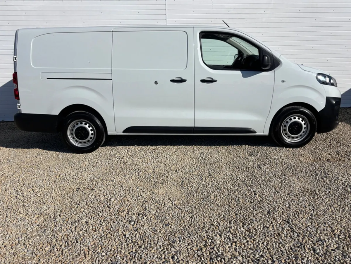 Opel Vivaro L2H1-1.5 100PS-6SP MAN 100PS-DIE-6SP 5 - Image 4