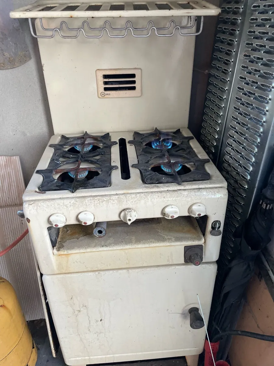 Antique Vintage Gas Cooker - Image 2