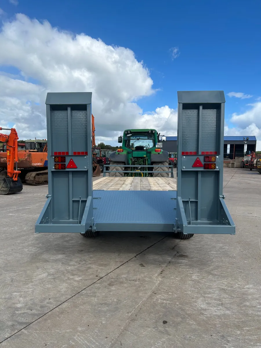 New 8Tonne / 18FT JNC Low Loader - Image 4