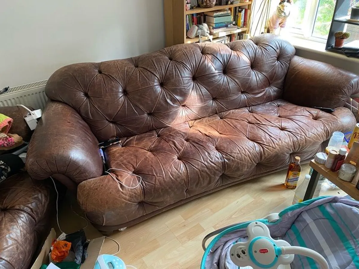 2 sofas need gone asap - Image 1