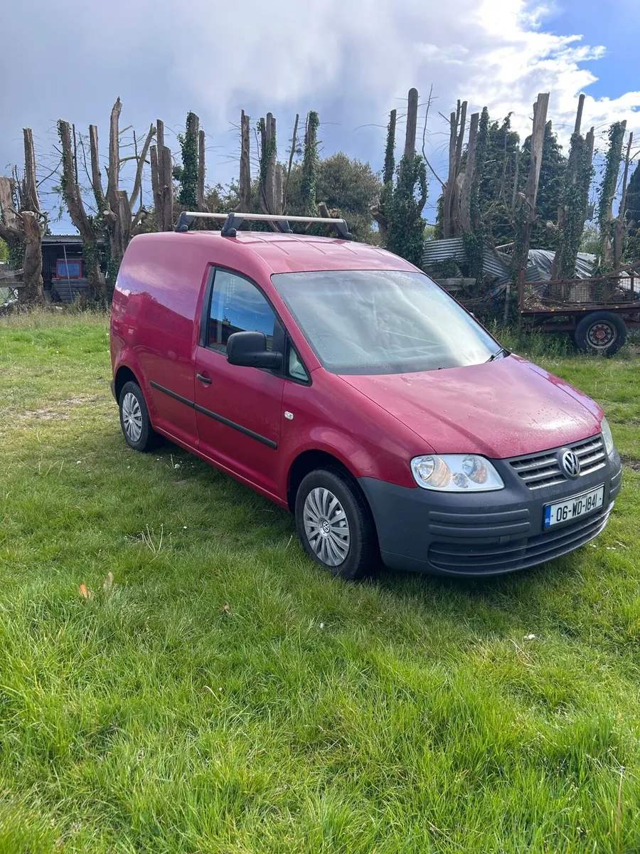 Volkswagen Caddy 2006 - Image 2