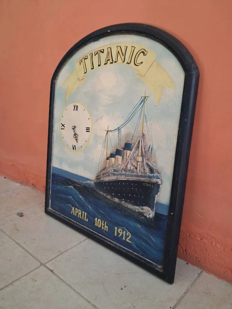 Large Vintage 3D Titanic pub clock and sign - Image 2